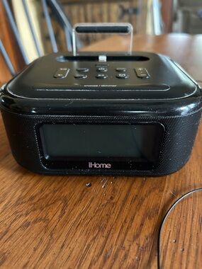 iHome Black Clock Radio Dock with Speaker and Charging Stand
